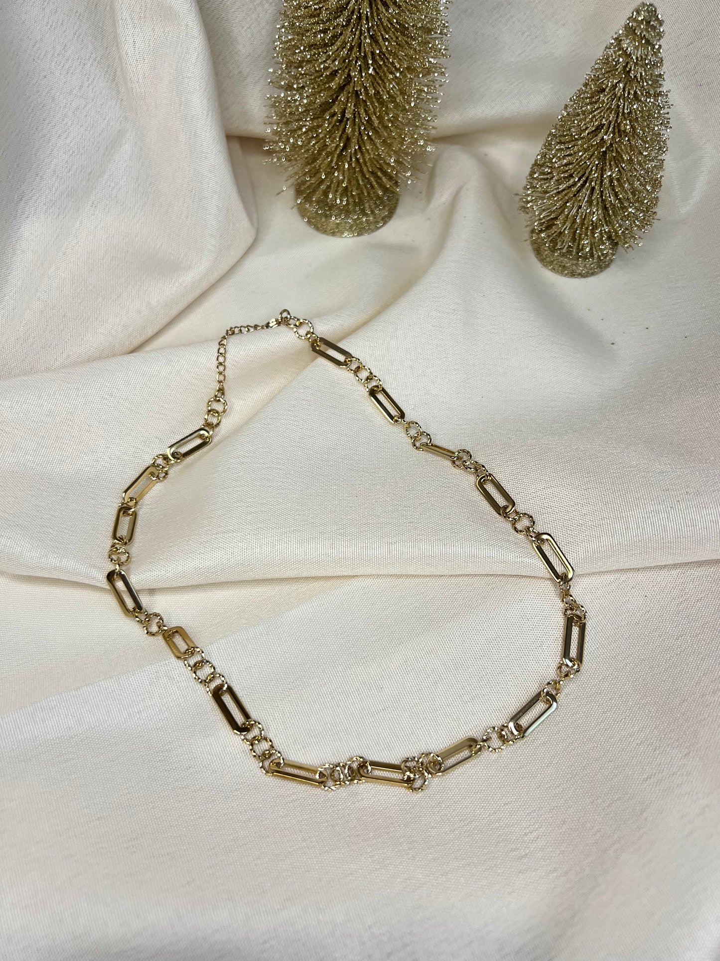 Collier Lio